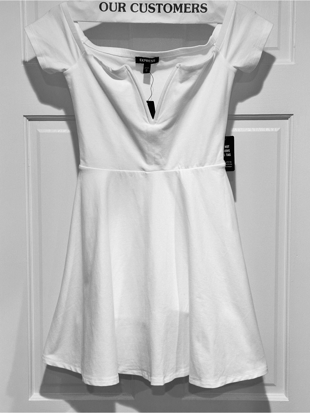 Express White Off-Shoulder Fit & Flare Mini Skater Dress Size XS NEW WITH TAGS
